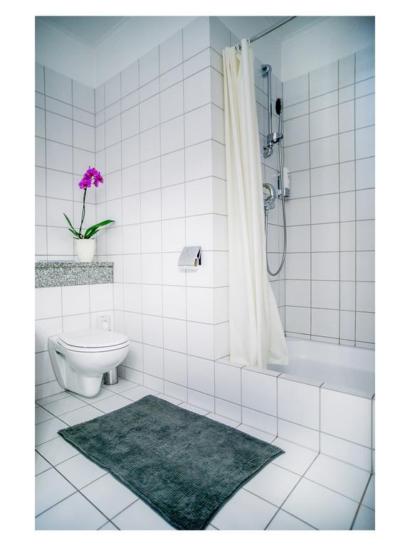 Hotel Fenix Jelenia Gora Room photo