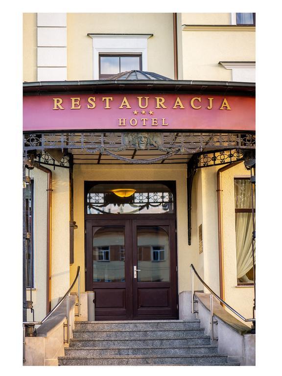 Hotel Fenix Jelenia Gora Exterior photo